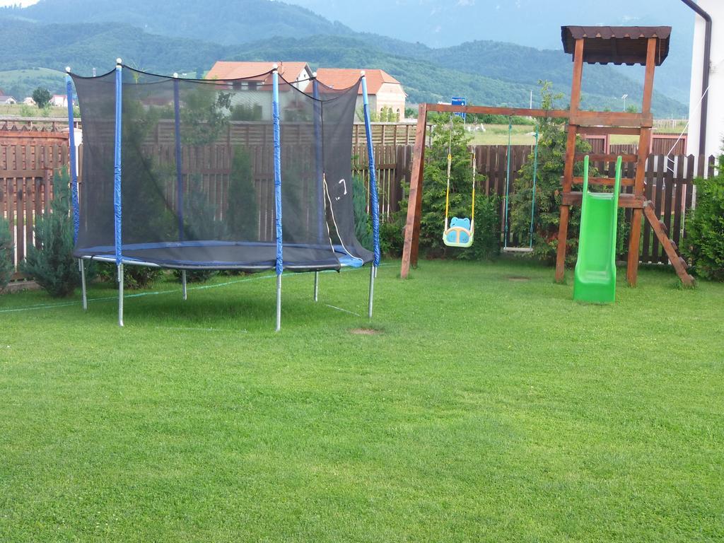 Pensiunea Dara Rîşnov Exterior foto